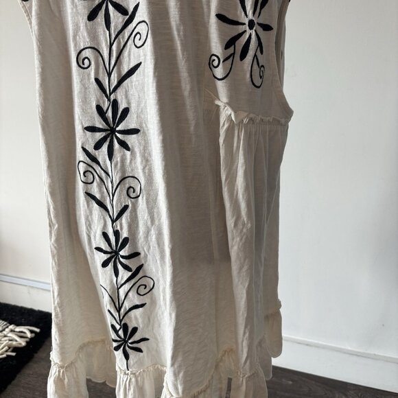 Free People Floral Embroidered Oversized Tunic Top Women’s Medium Boho Peasant - Picture 10 of 16